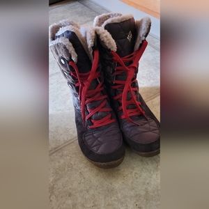 Columbia Laced Winter Boots